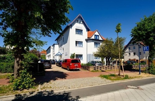 Seeheilbad Graal-Muritz Apartment | Vacation apartment/apartment for 4 guests with 50m² in Graal-Müritz (143403)