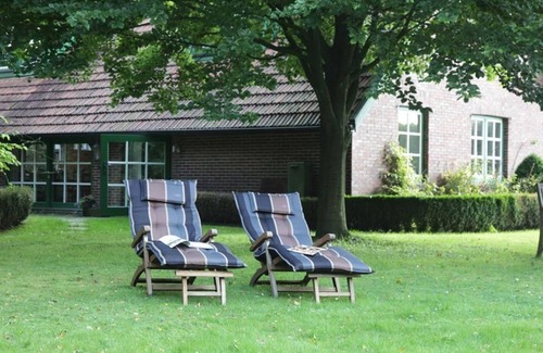 Dingsfelde Apartment | Vacation apartment "Am Biotop" - apartment/flat, shower, WC