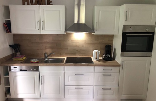 Meschede Apartment | Vacation apartment Donner am Wald