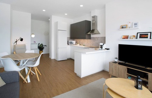 Vegueta Apartment | Vacation Apartment 'El Balcón De Triana' with Sea View, Balcony and Wi-Fi