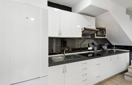 Sonnenland Apartment | Vacation Apartment 'Exclusive Sonemar' with Shared Pool and Wi-Fi