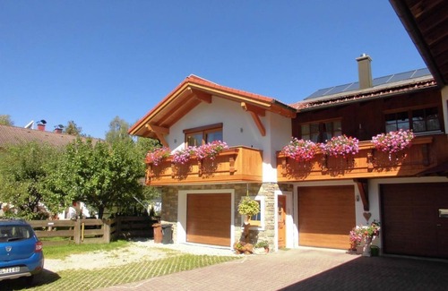 Heitlern Apartment | Vacation apartment Edelsberg - Holiday home Kössel