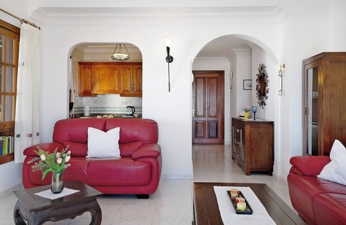 Playa Blanca Villa | Vacation Apartment 'Casa Vista Hermosa' with Sea View, Private Terrace and Wi-Fi