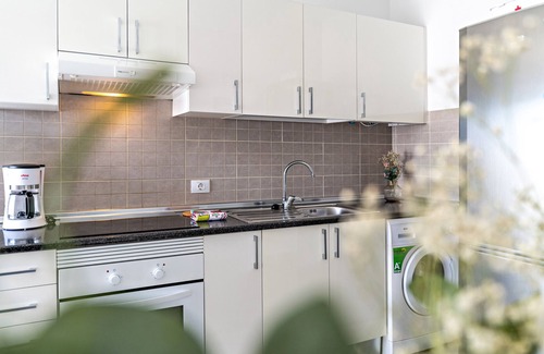 Playa Honda Apartment | Vacation Apartment 'Barlovento Apartment' with Balcony and Wi-Fi
