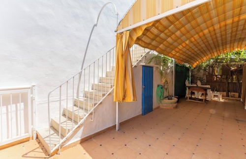 Santa Pola Ski Chalet | Vacation apartment on the beach