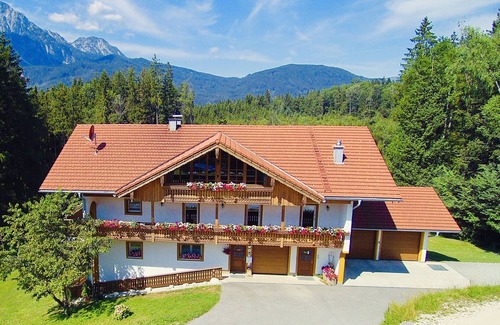 Piding Apartment | Vacation apartment Fagerer Bergblick, 3 bedrooms, 90sqm, top floor