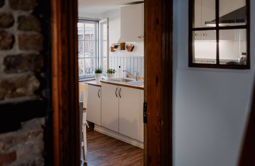Schleswig Apartment | Vacation apartment "Fischerhuus Schleswig" - only 100 meters from the water