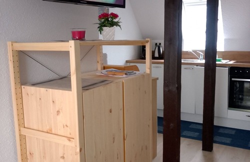 Nordseebad Burhave Apartment | Vacation apartment for up to 2 persons + small child, quiet location between beach and town center
