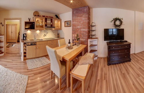 See Apartment | Vacation apartment GartenLust for 4 persons, 2 bedrooms, balcony, 70 sqm