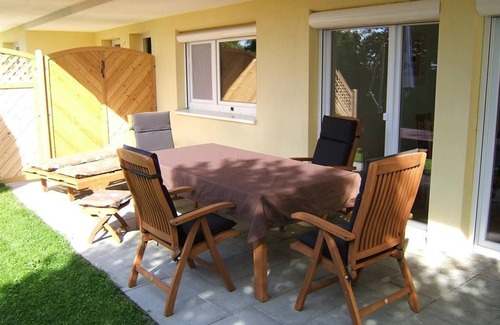 Tettnang Apartment | Vacation apartment Haus Stryck - apartment/flat, shower and bath, WC