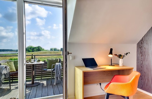 Putbus Apartment | Vacation apartment in the Wreecher Idyll on Lake Wreechen