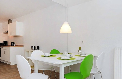 Bensersiel Apartment | Vacation apartment Kleine Robbe - Haus Kunterbunt