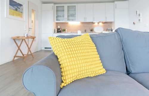 Bosau Apartment | Vacation apartment Maräne in Haus Seeblick with balcony and lake view in Bosau