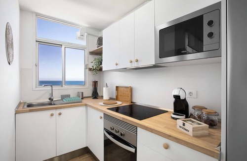 Tacoronte Apartment | Vacation Apartment 'Mypris Home 2' with Sea View, Private Terrace and Wi-Fi