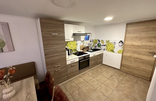 Wiesmoor House | Vacation apartment no. 1 on the first floor at the golf course in the flower town of Wiesmoor