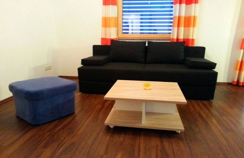 Emberg Apartment | Vacation apartment! Only 300m from the Hochzillertal/Kaltenbach valley run!