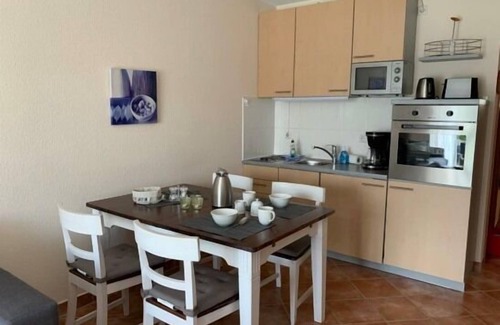 Oertzenhof Apartment | Vacation apartment Seerose on Poel