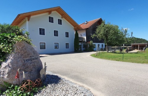 Chieming Apartment | Vacation apartment Schwalbennest
