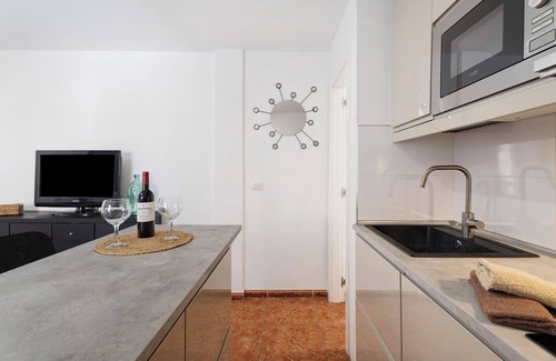 Candelaria Apartment | Vacation Apartment 'Tamaragua' with Balcony and Wi-Fi