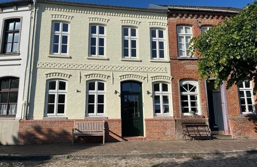 Weener Apartment | Vacation apartment Tjalk, 25520