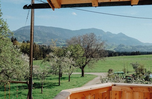 Rohrdorf Apartment | Vacation apartment with wonderful alpine panorama and spacious balcony