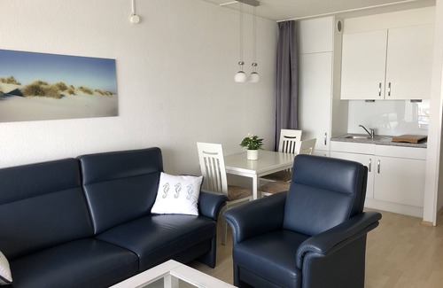 Laboe Apartment | Vacation apartment with a view of the marina and Kiel Fjord