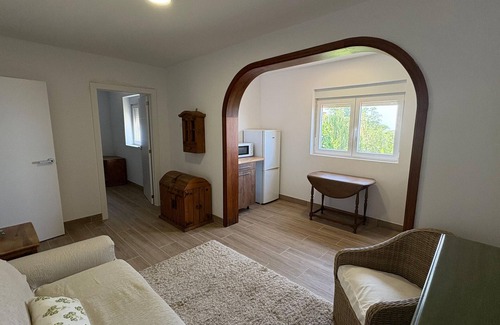 Los Portales Apartment | Vacation 'Bastion Del Drago - 7' with Mountain View, Shared Terrace and Wi-Fi