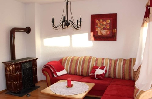 Tittmoning Apartment | Vacation cottage Wankner
