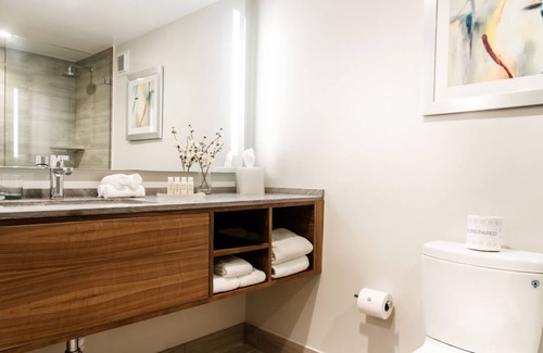 Central Beach Resort | Vacation Day Is Always A Great Idea! 2 Relaxing Units, Outdoor Pool, Beach!