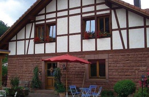 Bruchweiler-Baerenbach Apartment | Vacation apartment Drachenfels - Haus Wiesengrund