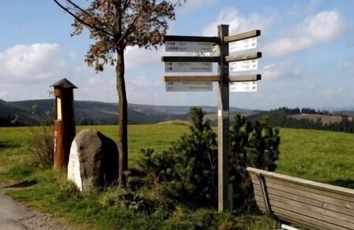 Langewiese Apartment | Vacation home with proximity to ski areas and hiking trails