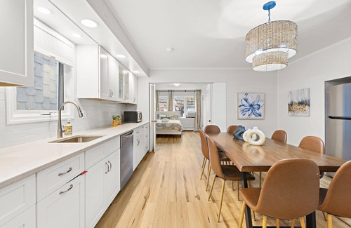 Jersey City Apartment | Vacation Duplex Home Near NYC and Airport– with Movie Theater and Gym