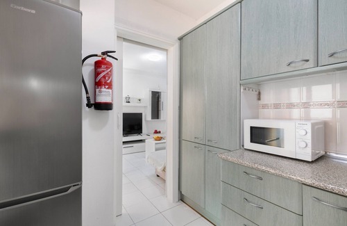 Bajamar Apartment | Vacation 'El Tute' with Private Terrace, Balcony and Wi-Fi