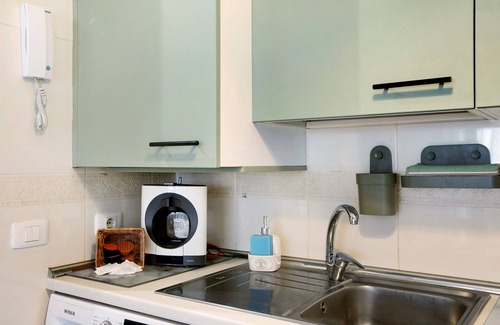 Puerto de Guimar Apartment | Vacation Apartment 'M Y C El Puertito' with Mountain View, Shared Pool and Wi-Fi