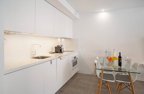 Los Llanos Apartment | Vacation Home 'Flying La Palma - Yellow' with Mountain View, Terrace & Wi-Fi