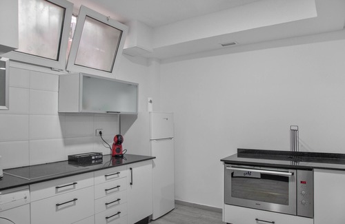 Las Palmas de Gran Canaria Apartment | Vacation 'Cerca De La Playa' with Wi-Fi and Air Conditioning