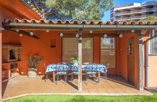 Sant Feliu de Guixols House | Vacation Home "Sant Pol" Only for Families with Private Pool & Wi-Fi