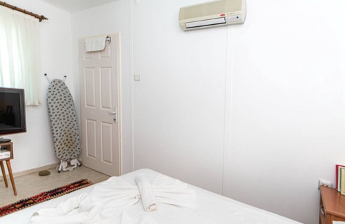 Koycegiz Apartment | Vacation Flat w Garden Patio BBQ in Dogusbelen