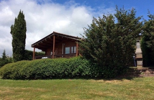 Terrasson-la-Villedieu Ski Chalet | Vacation rentals in Périgord(3 chalets) with heated salt pool