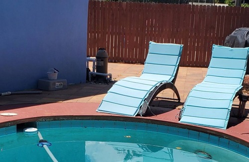 Sunset House | vacation getaway in Ft Lauderdale 10 min from beach or hard rock