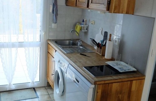 Meschers-sur-Gironde House | Vacation home for 2 adults and 2 children