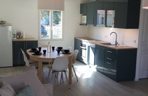 Le Chateau-d'Oleron House | Vacation home ile d'Olé vacations with family or friends