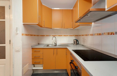 Puerto de Santiago House | Vacation Home 'Jaral' with Shared Pool, Shared Terrace and Wi-Fi