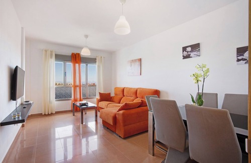 Puerto del Rosario House | Vacation Home 'Casa Rosi 2' with Sea View and Wi-Fi