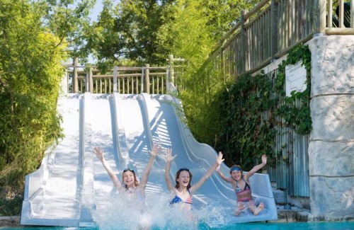 Saint Alban Auriolles House | Vacation home Camping Caravaning (AAR352) in St-Alban-Auriolles - 4 persons, 2 bedrooms