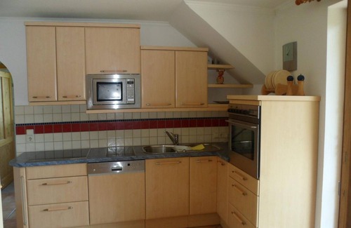 Gossenberg Apartment | Vacation home 2 - 2 bedrooms, bathroom, separate WC - Hirzhof