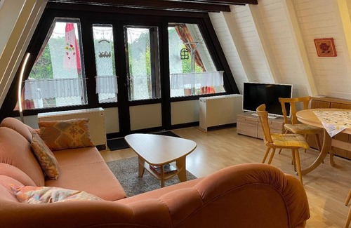 Geyersberg Apartment | Vacation home (53 sqm) for up to 4 people with wooden terrace and charcoal grill