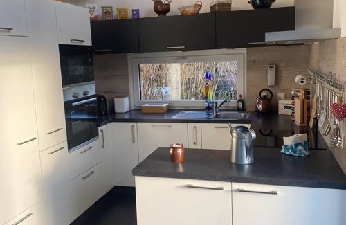 Markt Erlbach House | Vacation home Annemie - very cozy and modern house with a beautiful garden