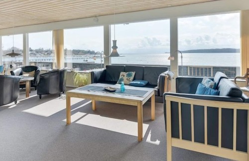 Diernæs House | Vacation home "Annlisa" - 25m from the sea in SE Jutland in Rødekro - 8 persons, 4 bedrooms