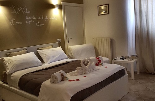 Trani Apartment | Vacation home Antica Trani - Suite Delux